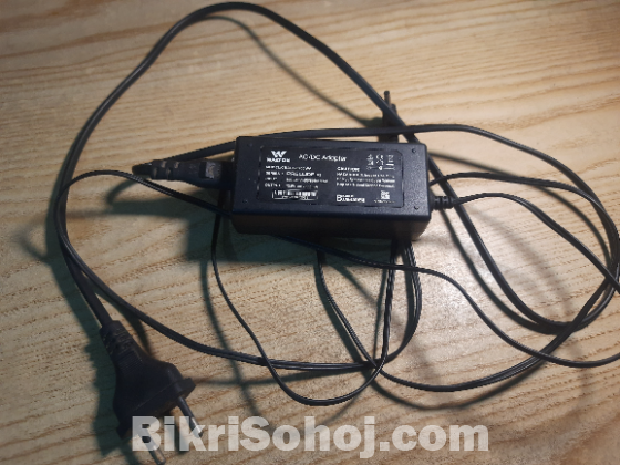 Walton Laptop Charger